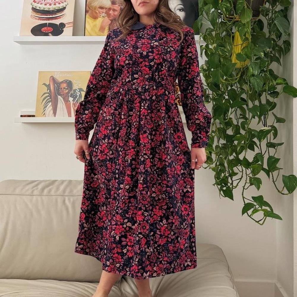Vintage 1980s LAURA ASHLEY Floral Corduroy Long Sleeve Midi Dress